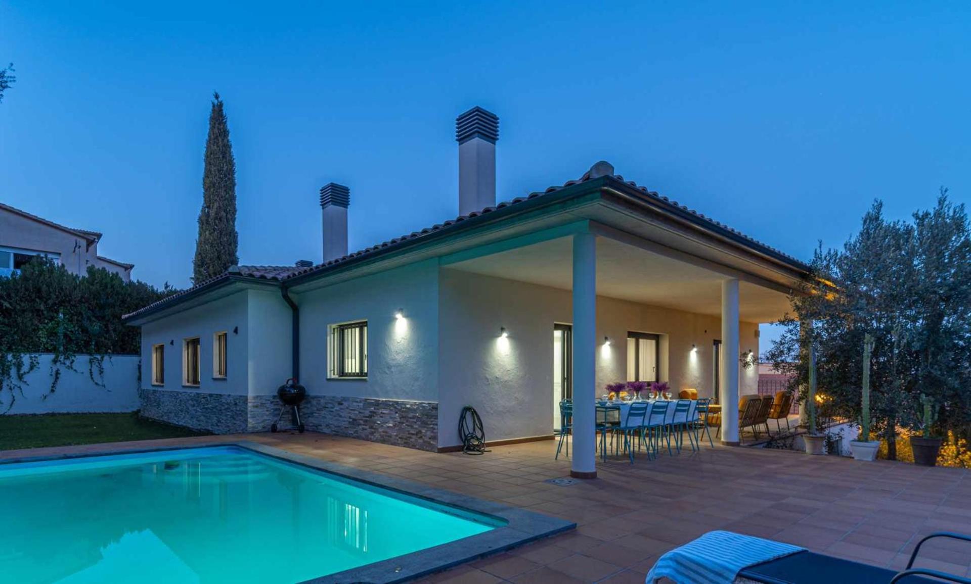 Jouvacations Villa Domenec Φιγκέρες Εξωτερικό φωτογραφία